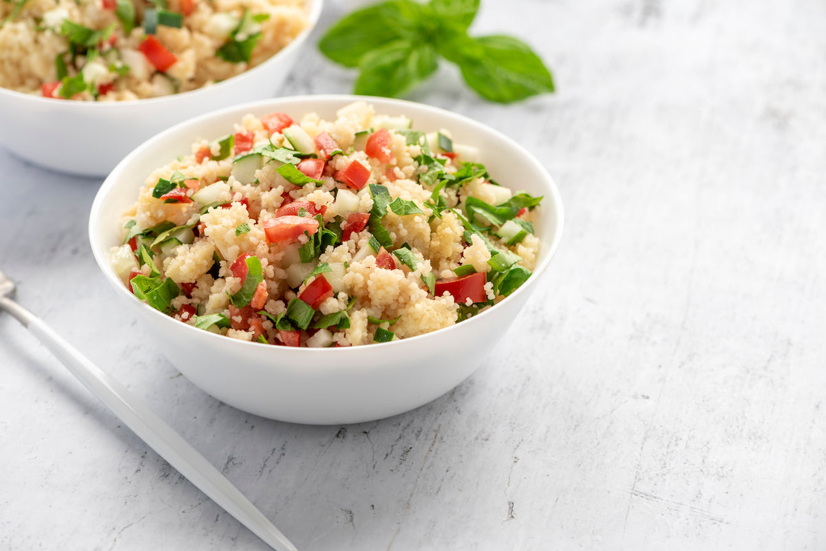 Eine Schüssel Couscous-Salat