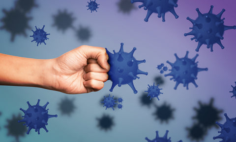 Immunabwehr: Hand hält Viren zurück