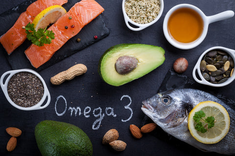 Fischöl vs. Algenöl: verschiedene Lebensmittel mit Omega-3-Fettsäuren